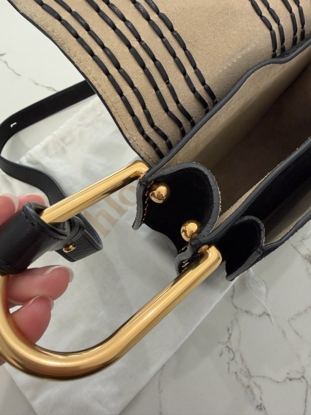 Chloe hudson Crossbody Bag suede with Gold accents black - Picture 6 of 14
